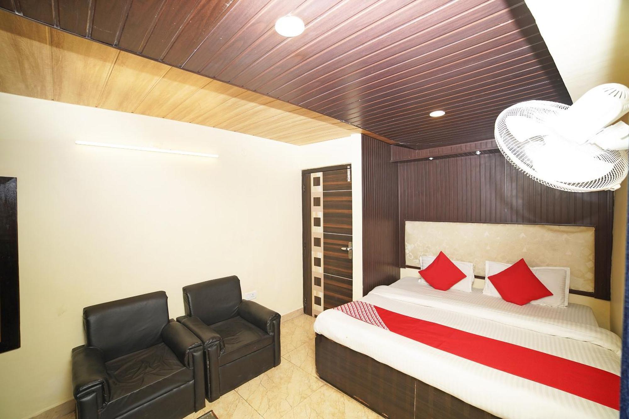 Hotel Oyo Flagship 8594 Golden Nest Nainital Zewnętrze zdjęcie