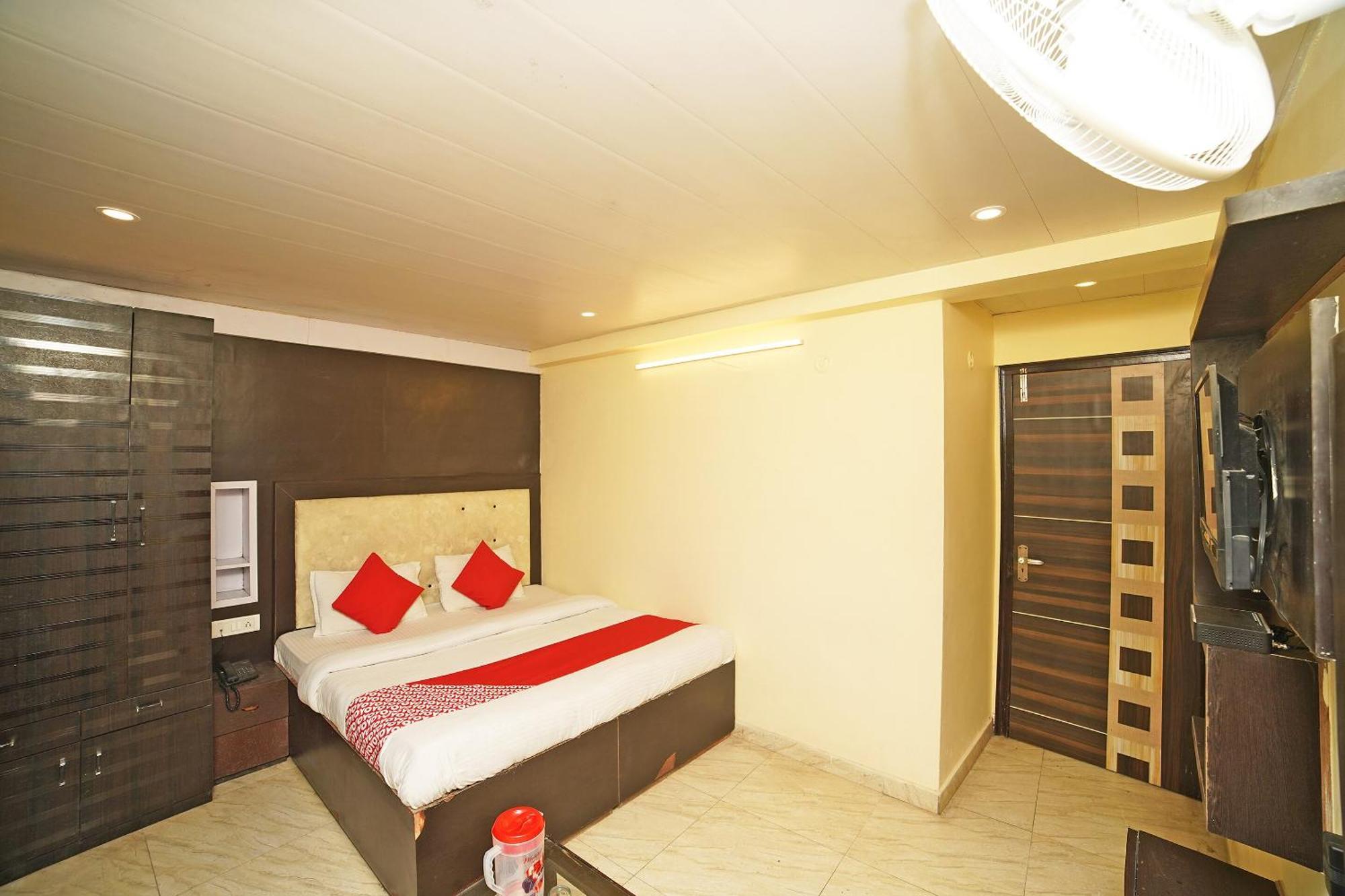 Hotel Oyo Flagship 8594 Golden Nest Nainital Zewnętrze zdjęcie